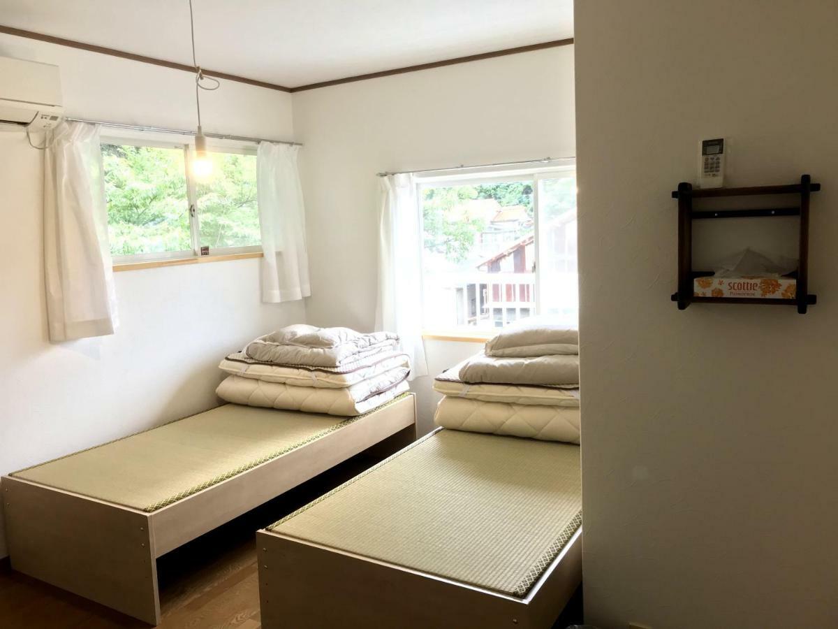 Tsushima White House Bed & Breakfast Exterior photo